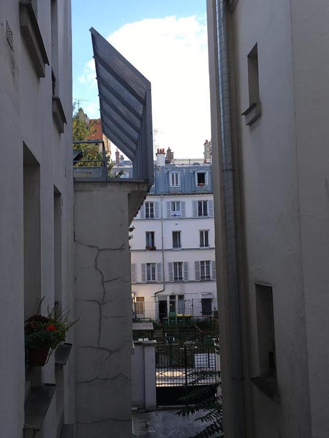 Appartement Cute And Quiet In Montmartre Parijs