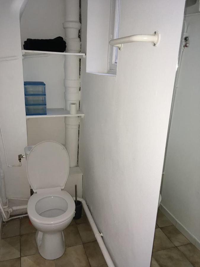 Cute And Quiet In Montmartre Appartement Parijs